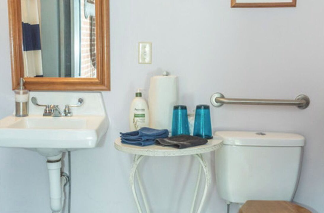 Photo of Bathroom in Alton
