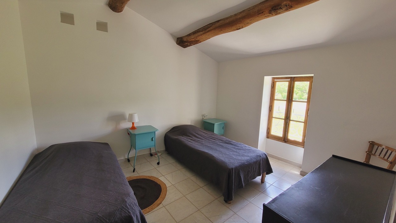 Photo of Bedroom in Revest-des-Brousses