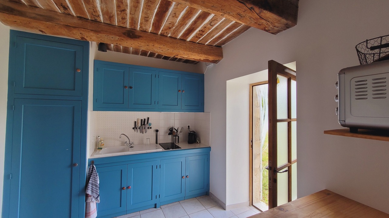 Photo of Kitchen in Revest-des-Brousses