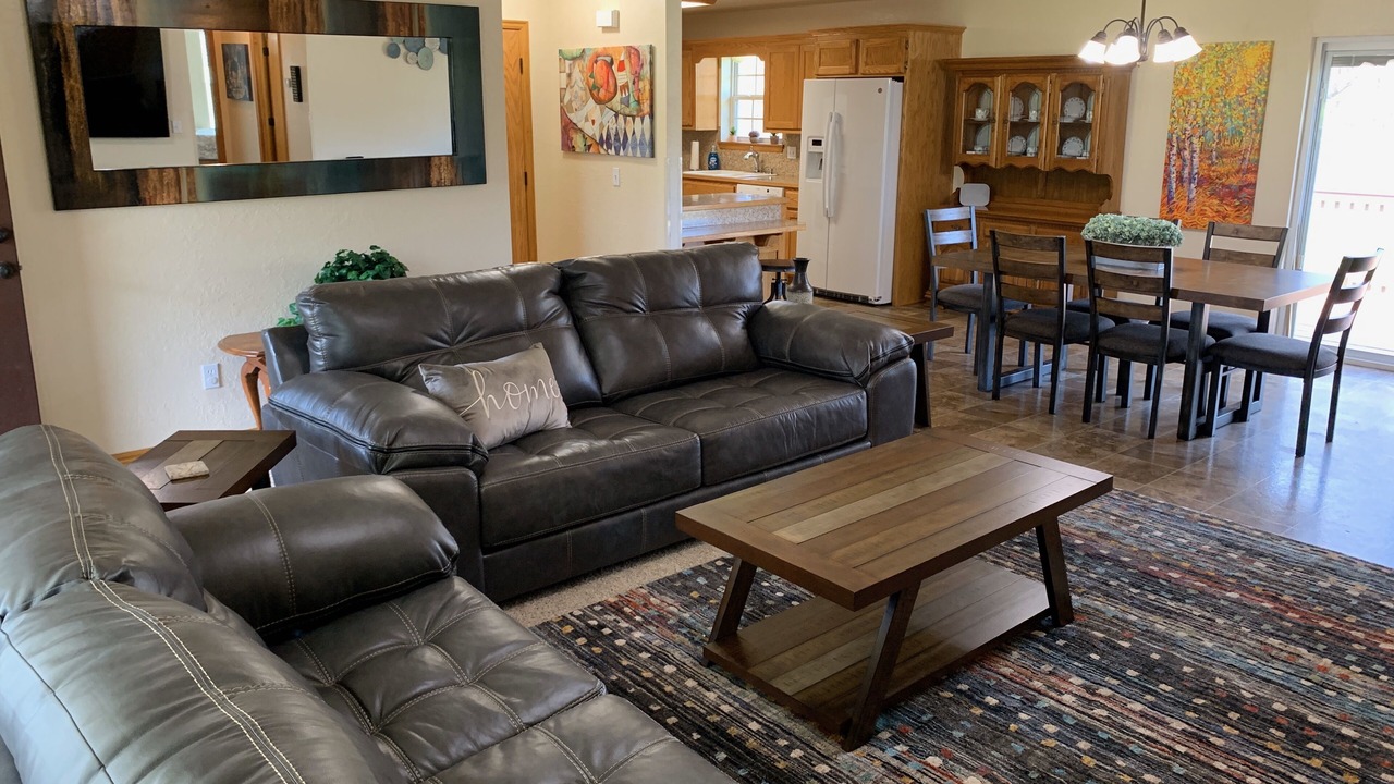 Photo of Livingroom in Davis