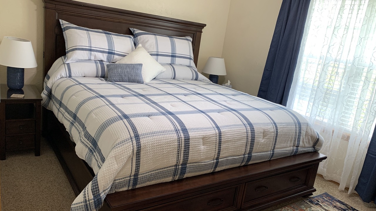 Photo of Bedroom in Davis