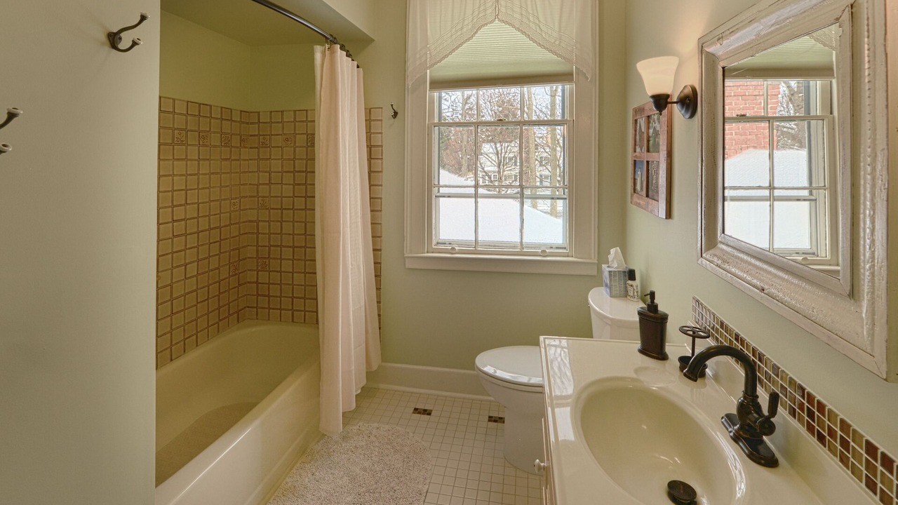 Photo of Bathroom in Canandaigua