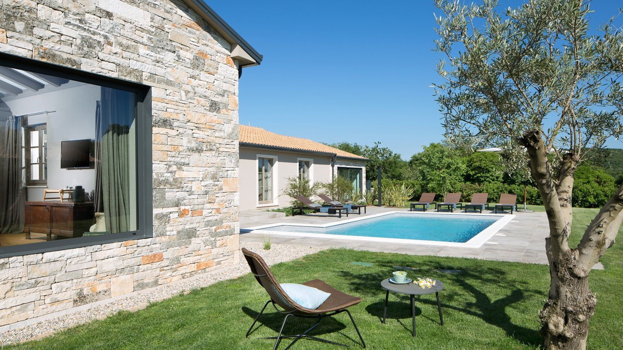 Photo of Outdoor in Bale