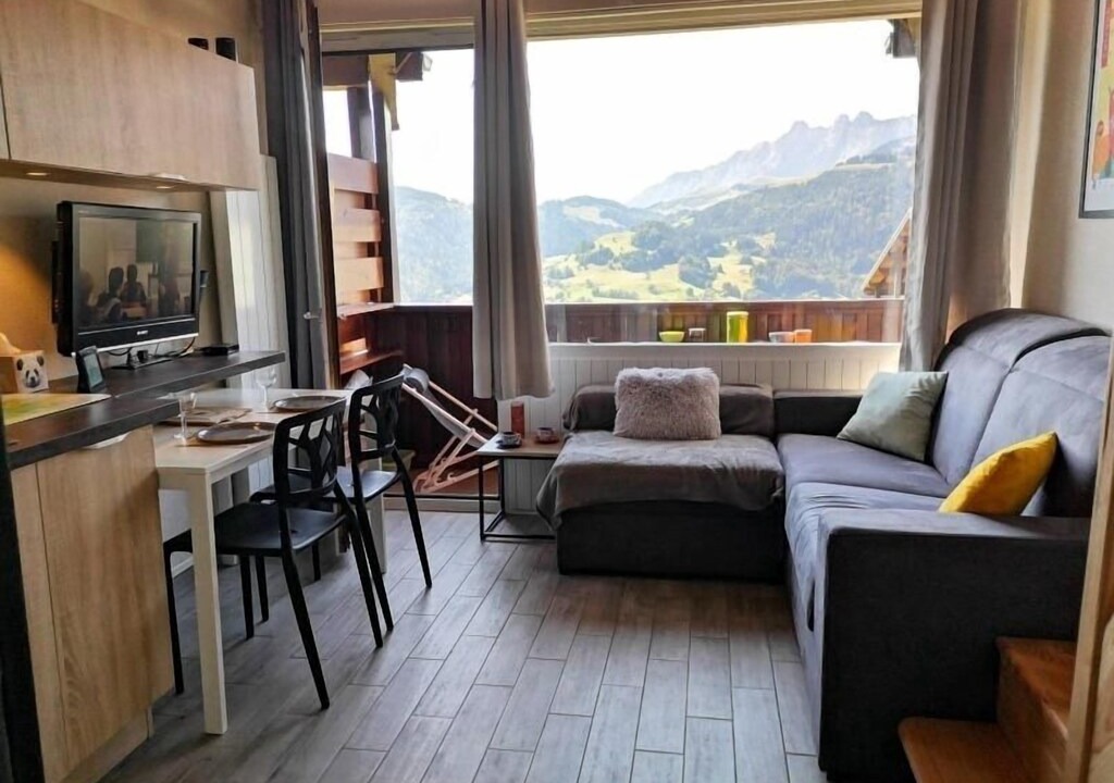 Photo of Others in Cohennoz