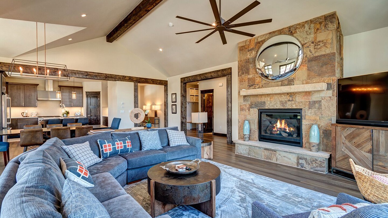 Photo of Livingroom in Baldy Mountain
