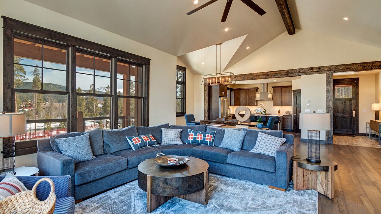 Photo of Livingroom in Baldy Mountain