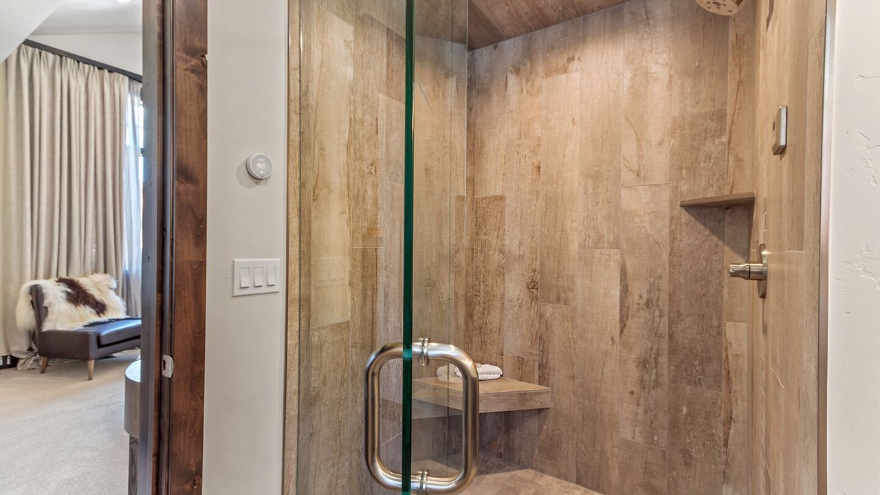 Photo of Bathroom in Baldy Mountain
