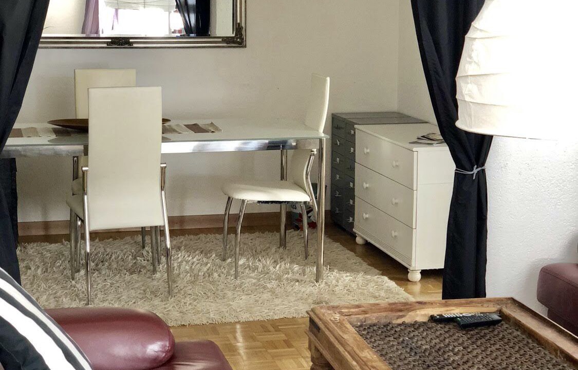 Photo of Livingroom in Liotard