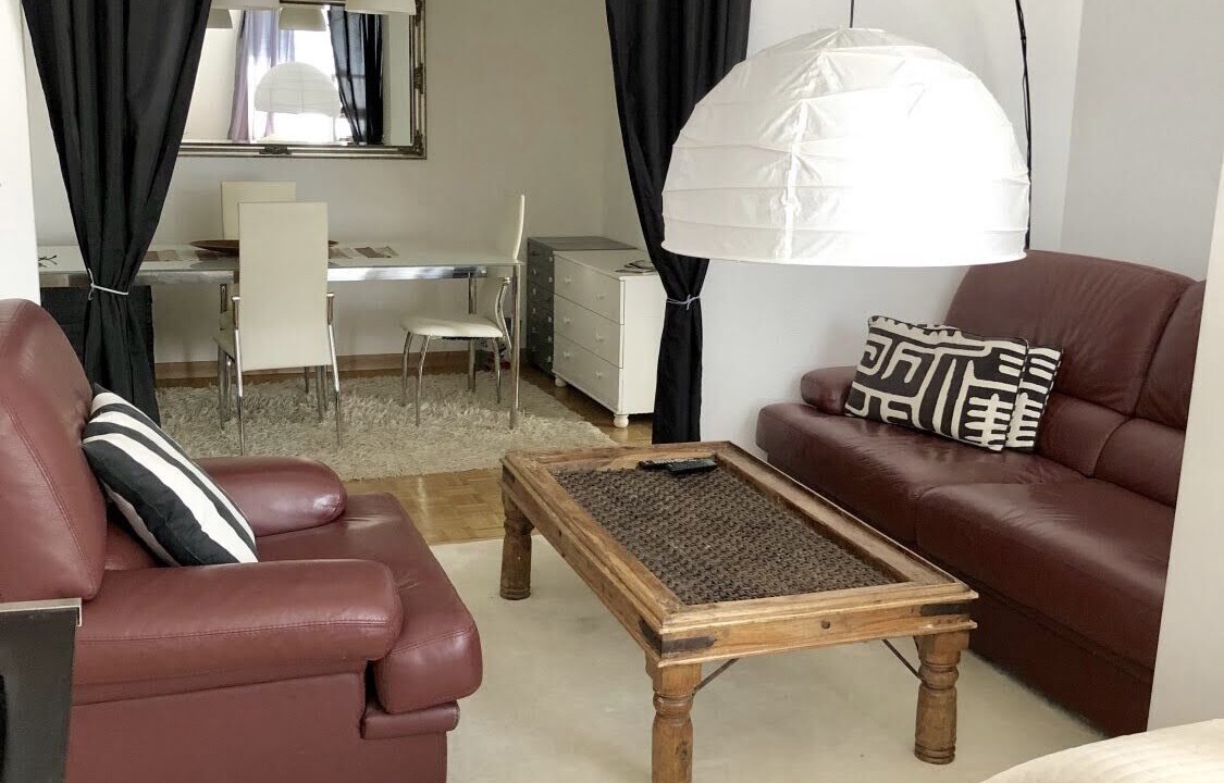 Photo of Livingroom in Liotard
