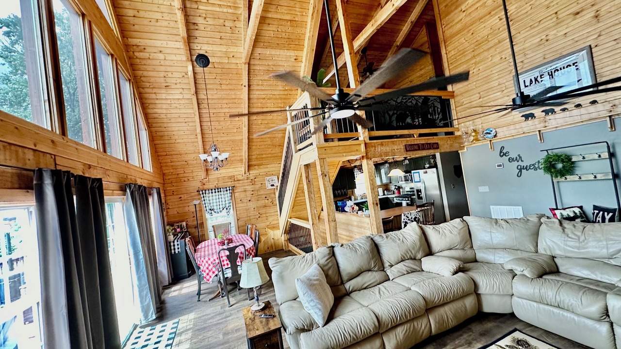 Photo of Livingroom in Bean Station