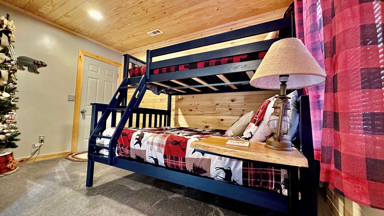 Photo of Bedroom in Bean Station