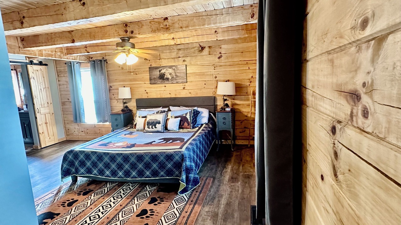 Photo of Bedroom in Bean Station