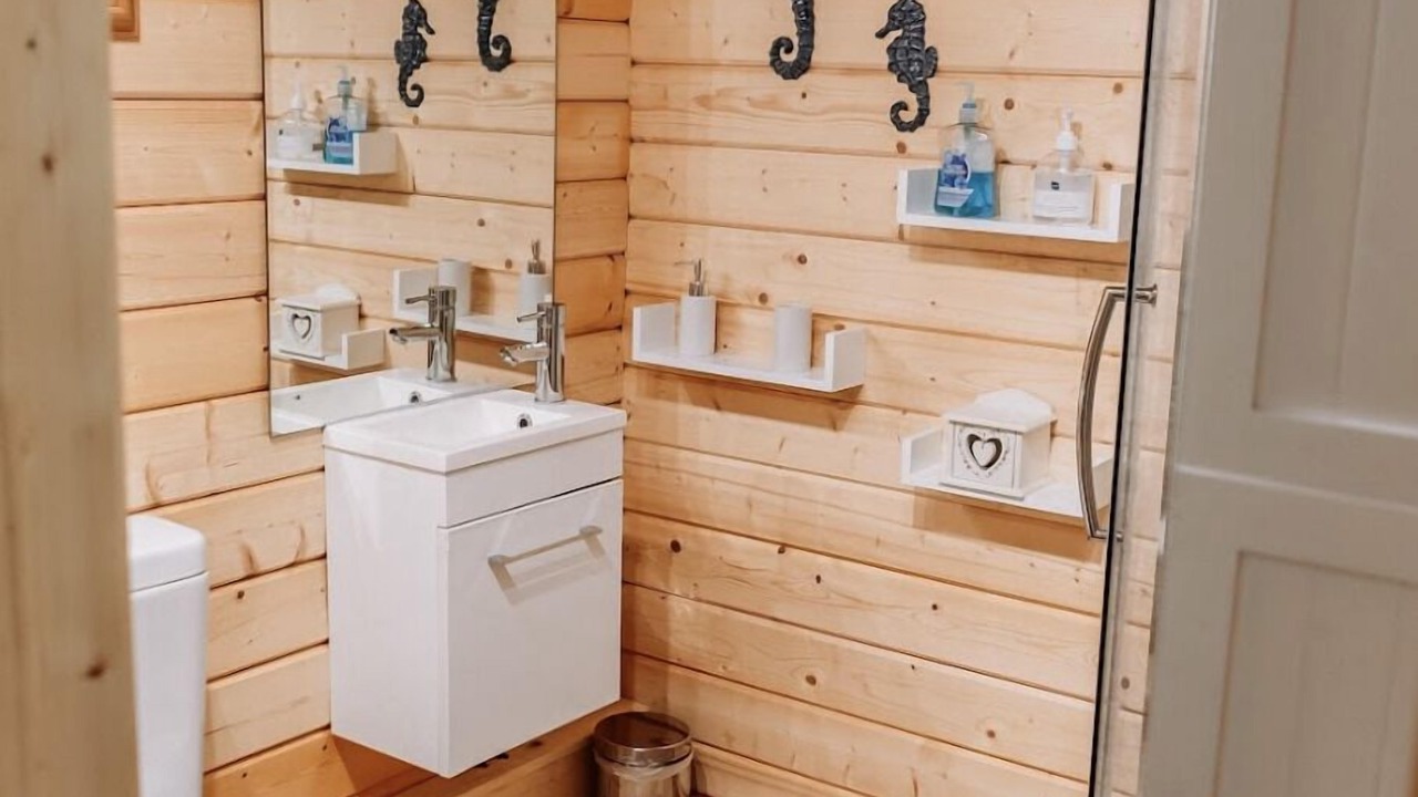 Photo of Bathroom in Sittingbourne