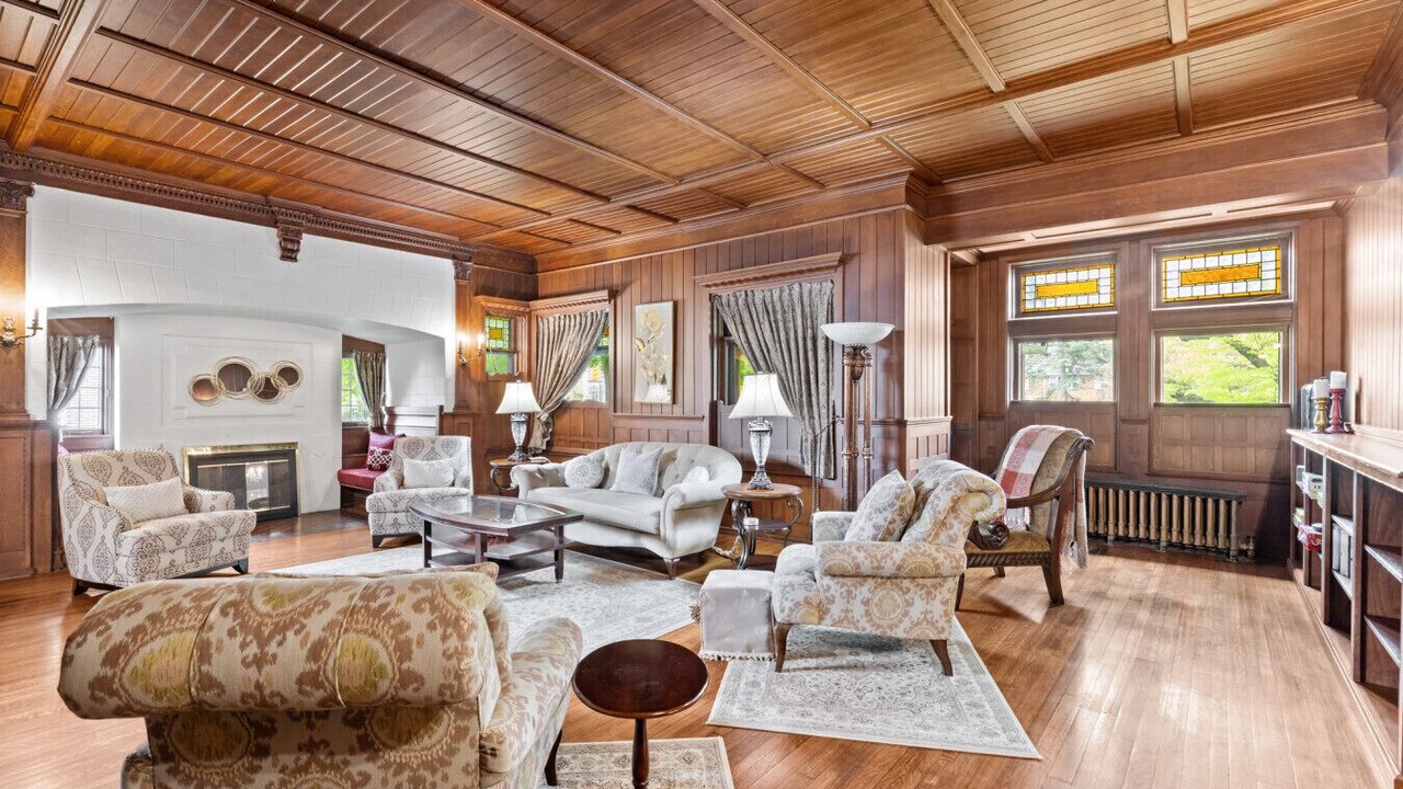 Photo of Bedroom in East Avenue