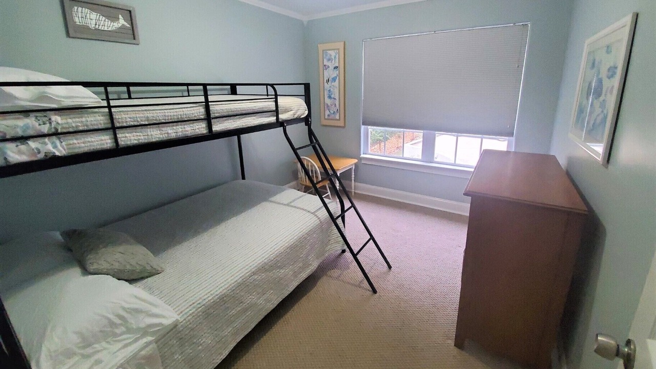 Photo of Bedroom in Townville