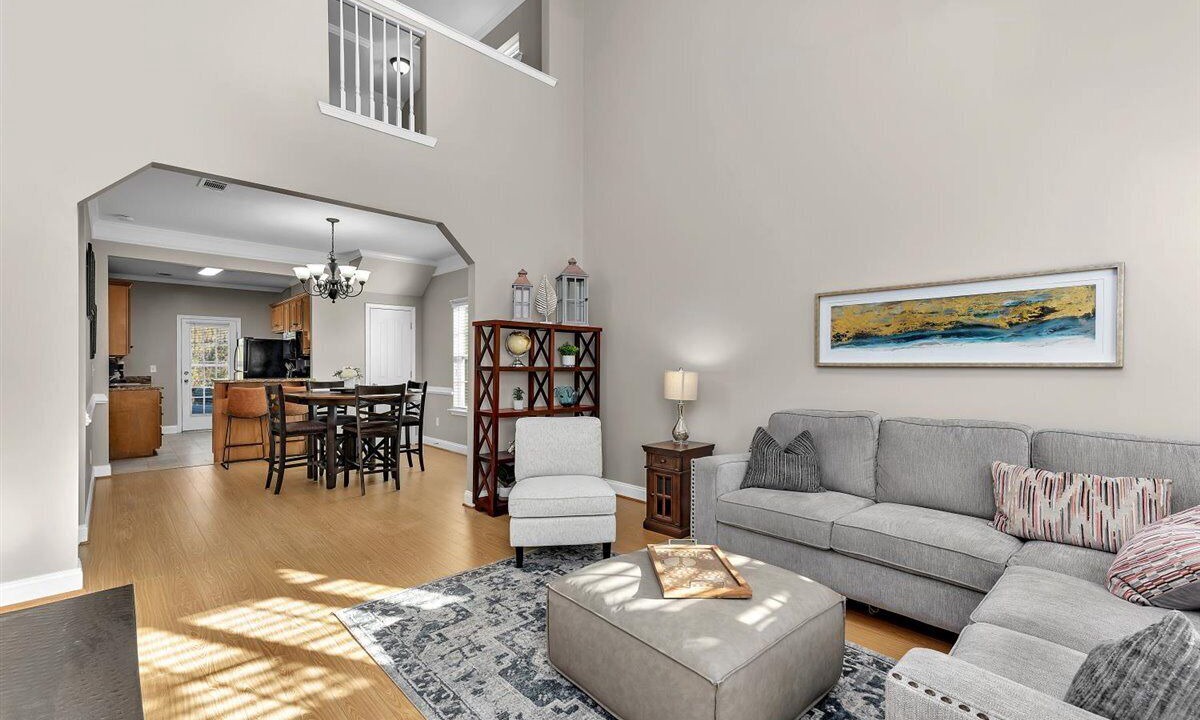 Photo of Livingroom in Augusta