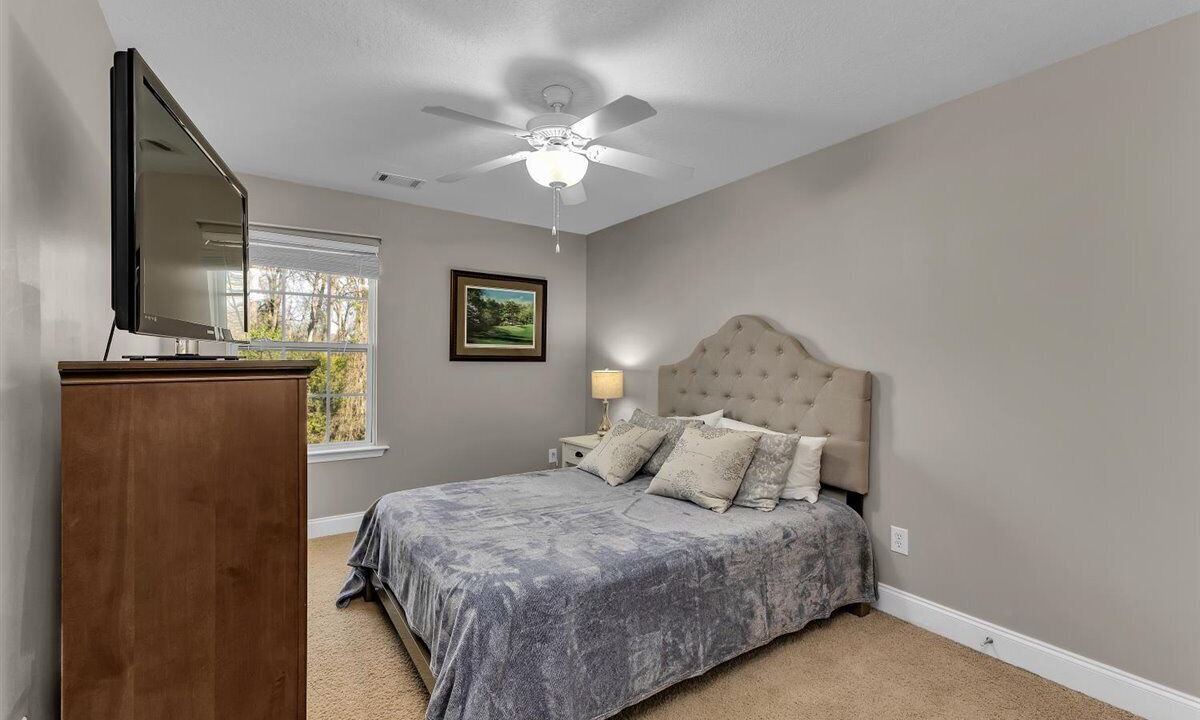 Photo of Bedroom in Augusta