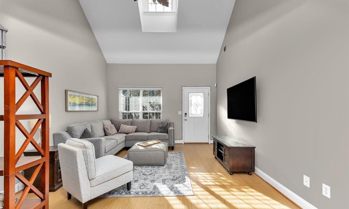 Photo of Livingroom in Augusta