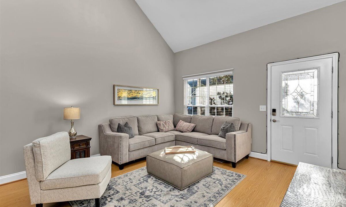 Photo of Livingroom in Augusta