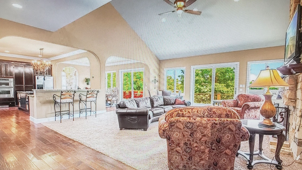 Photo of Livingroom in Osage Beach
