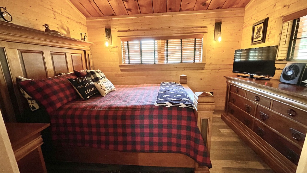 Photo of Bedroom in Judith Basin County