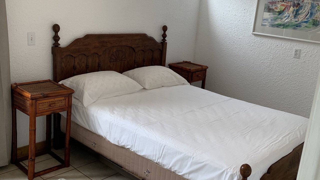 Photo of Bedroom in Bay City