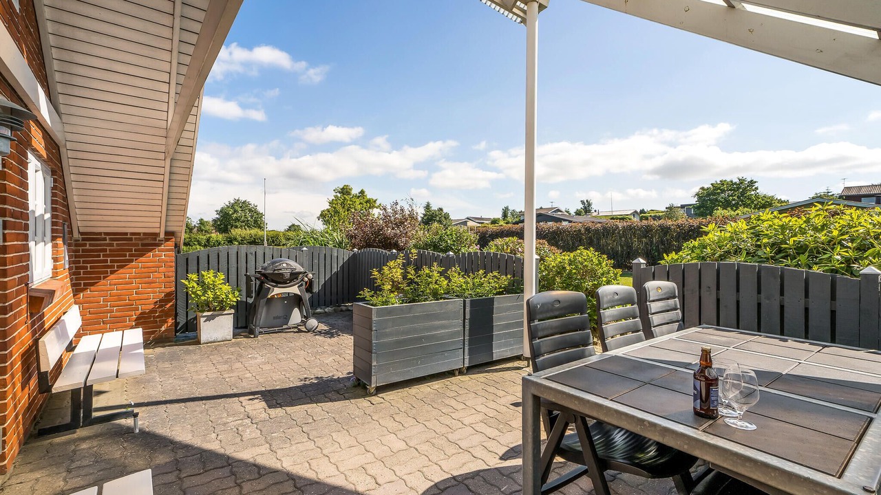 Photo of Others in Floutrup