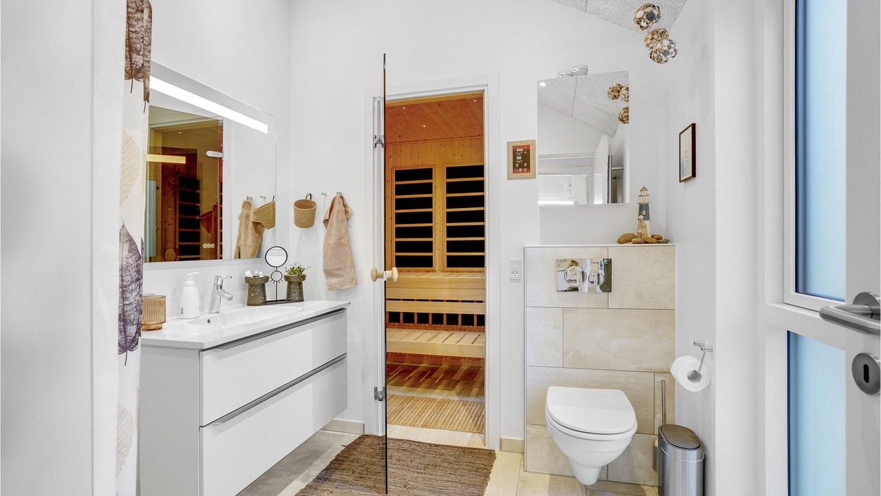 Photo of Bathroom in Sjølund