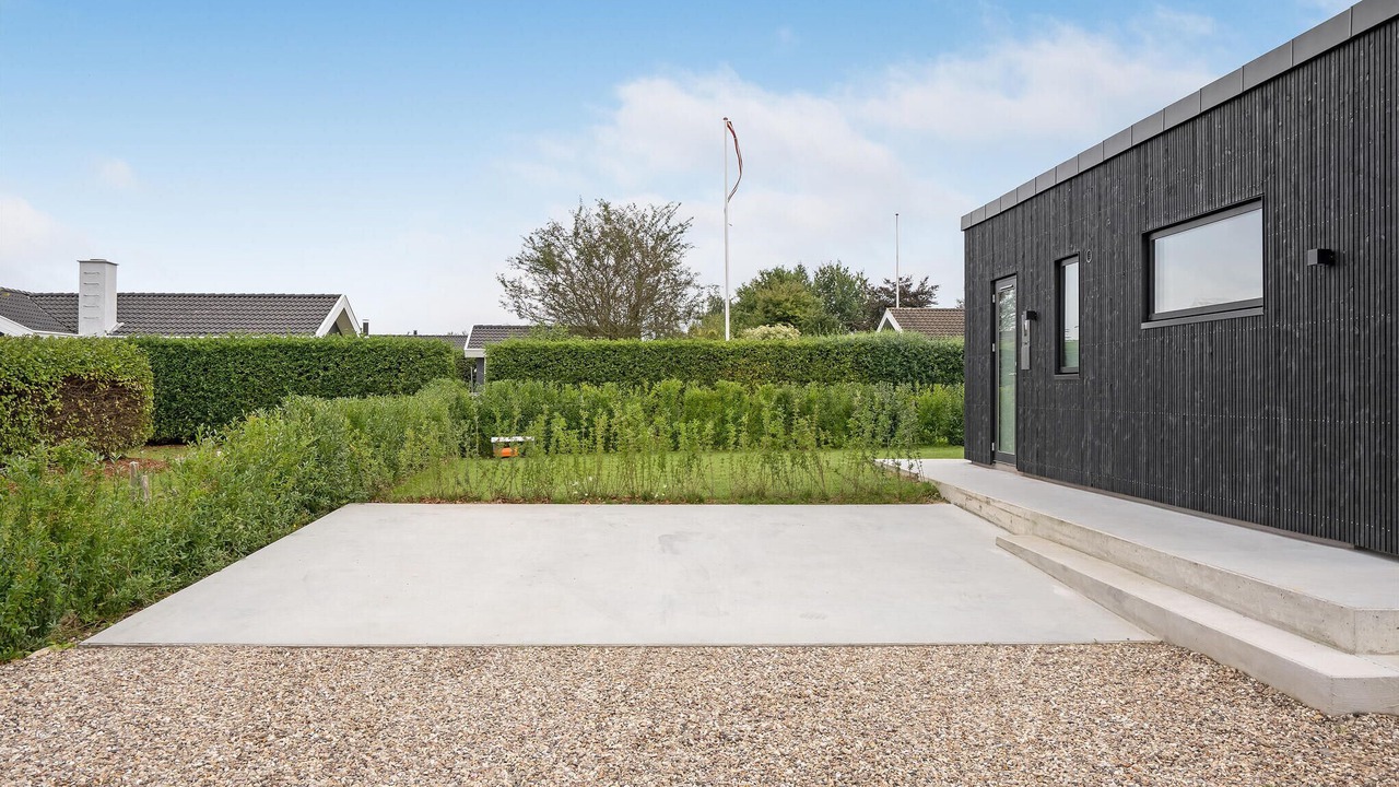 Photo of Others in Flovt Strand