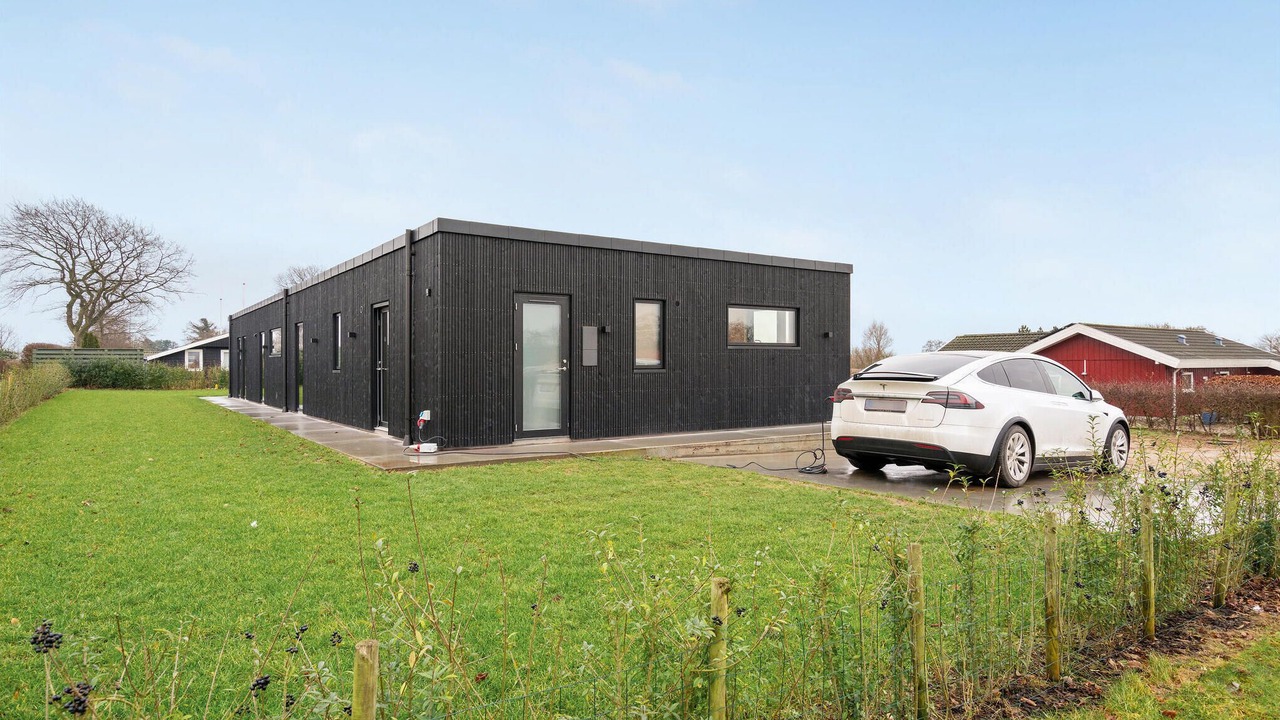 Photo of Others in Flovt Strand