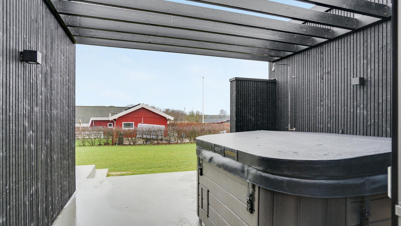 Photo of Others in Flovt Strand