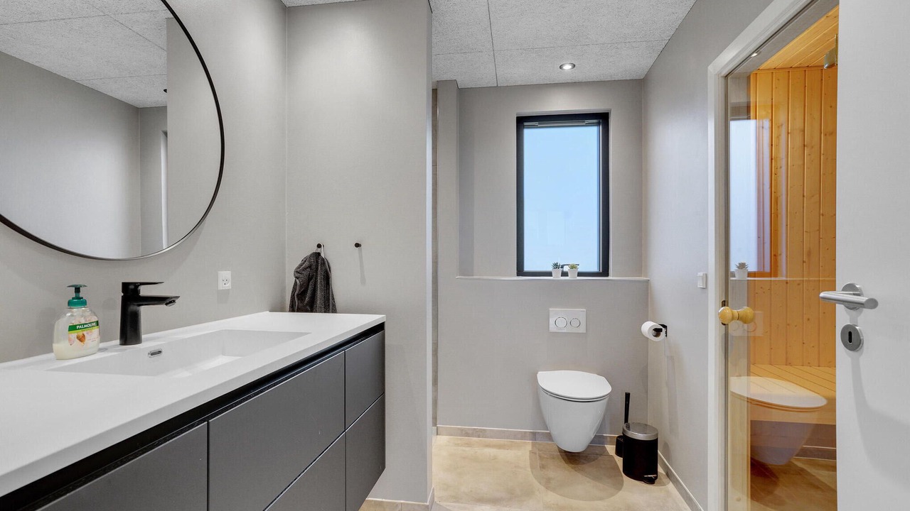 Photo of Bathroom in Flovt Strand