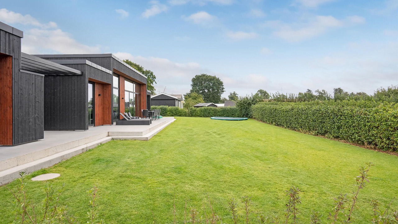 Photo of Others in Flovt Strand