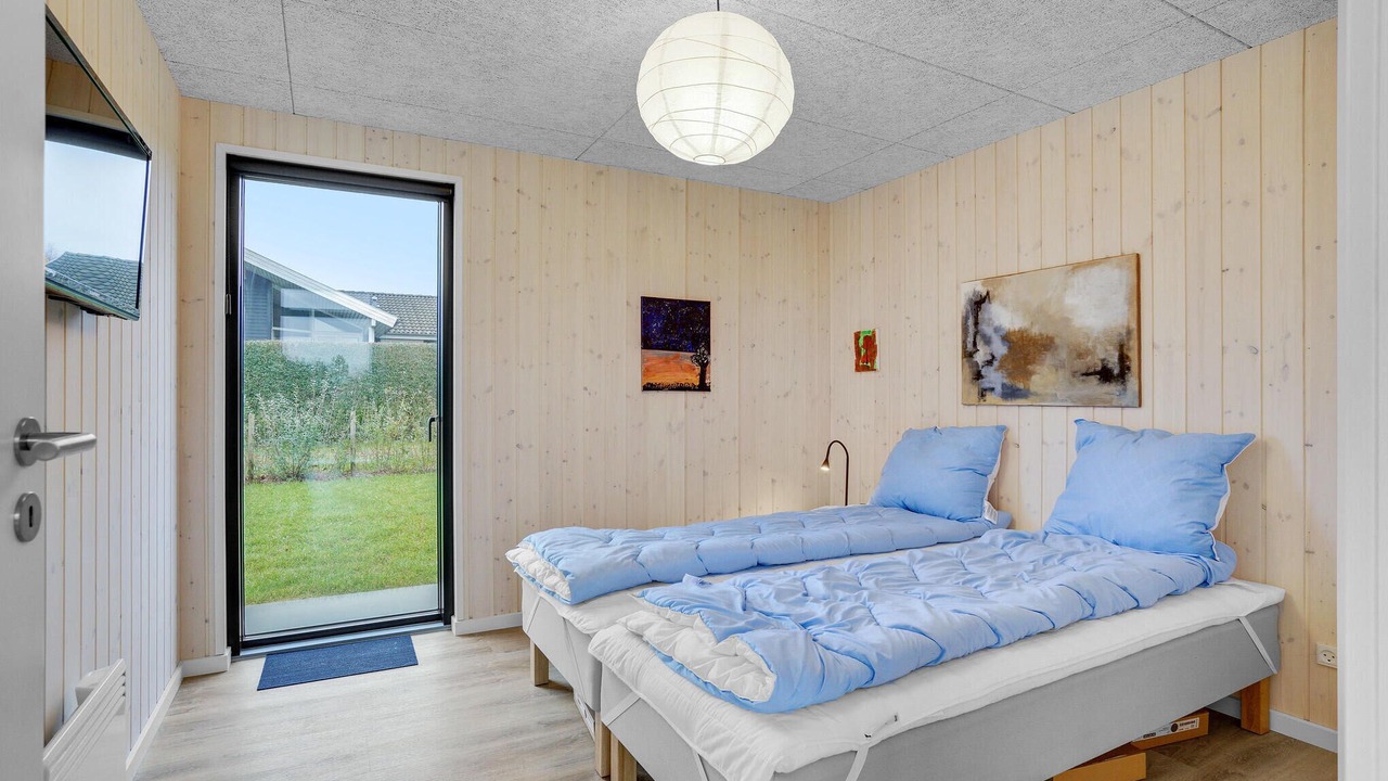 Photo of Others in Flovt Strand