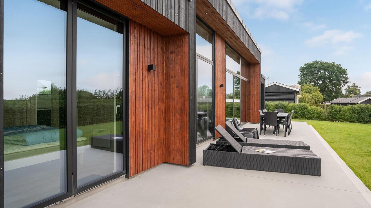 Photo of Others in Flovt Strand