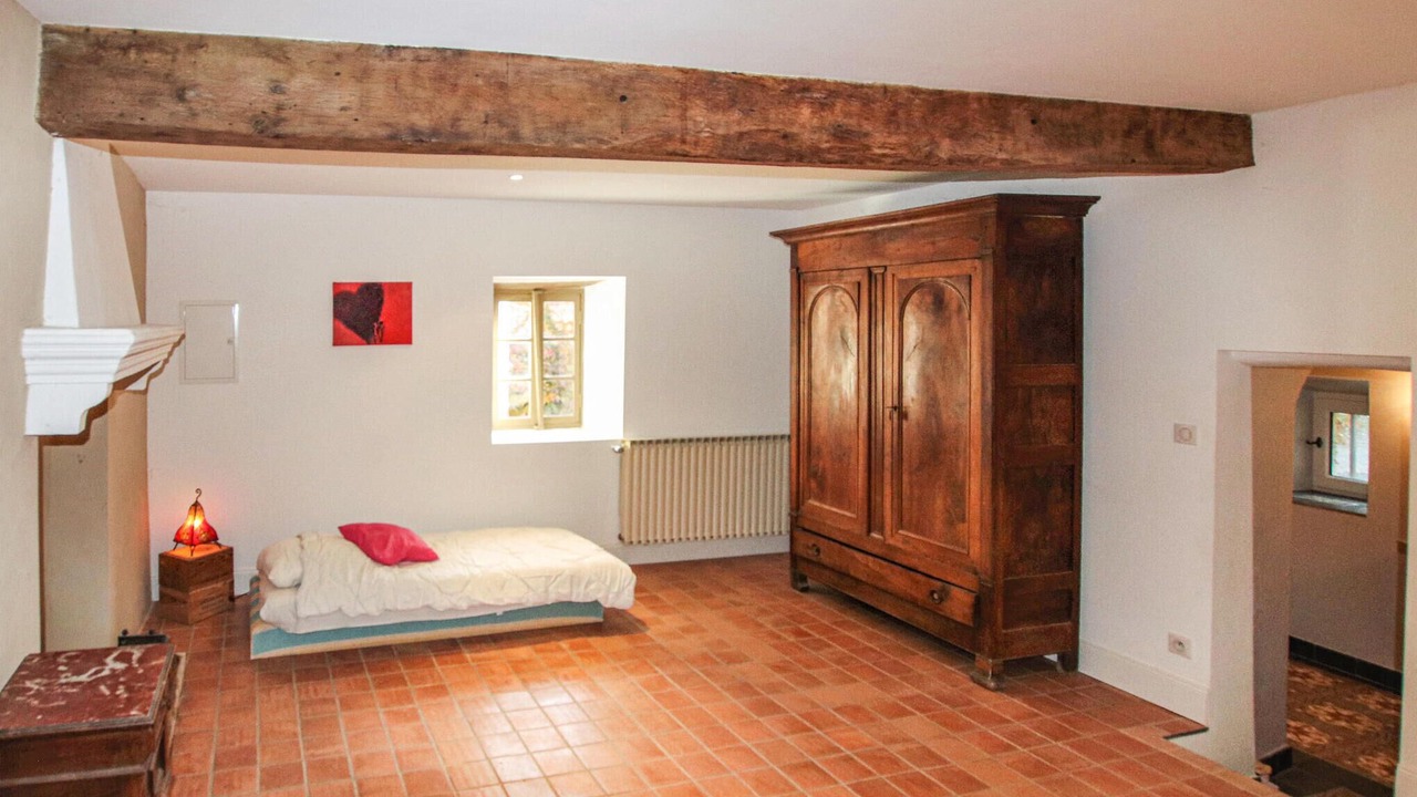 Photo of Others in Cliousclat