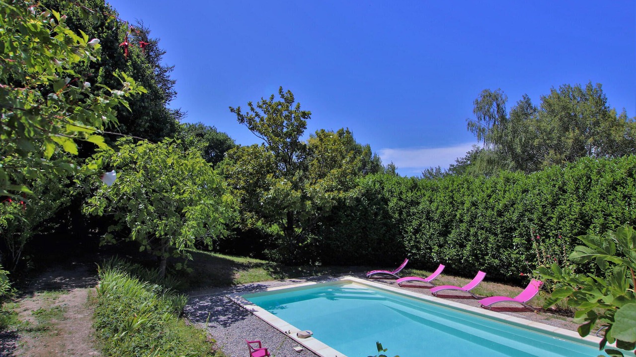 Photo of Outdoor in Cliousclat