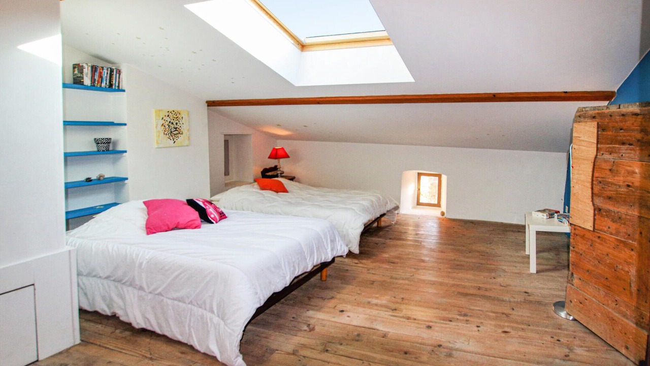 Photo of Others in Cliousclat