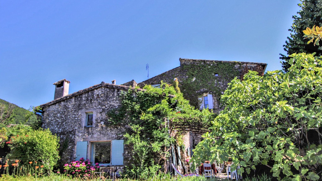 Photo of Others in Cliousclat