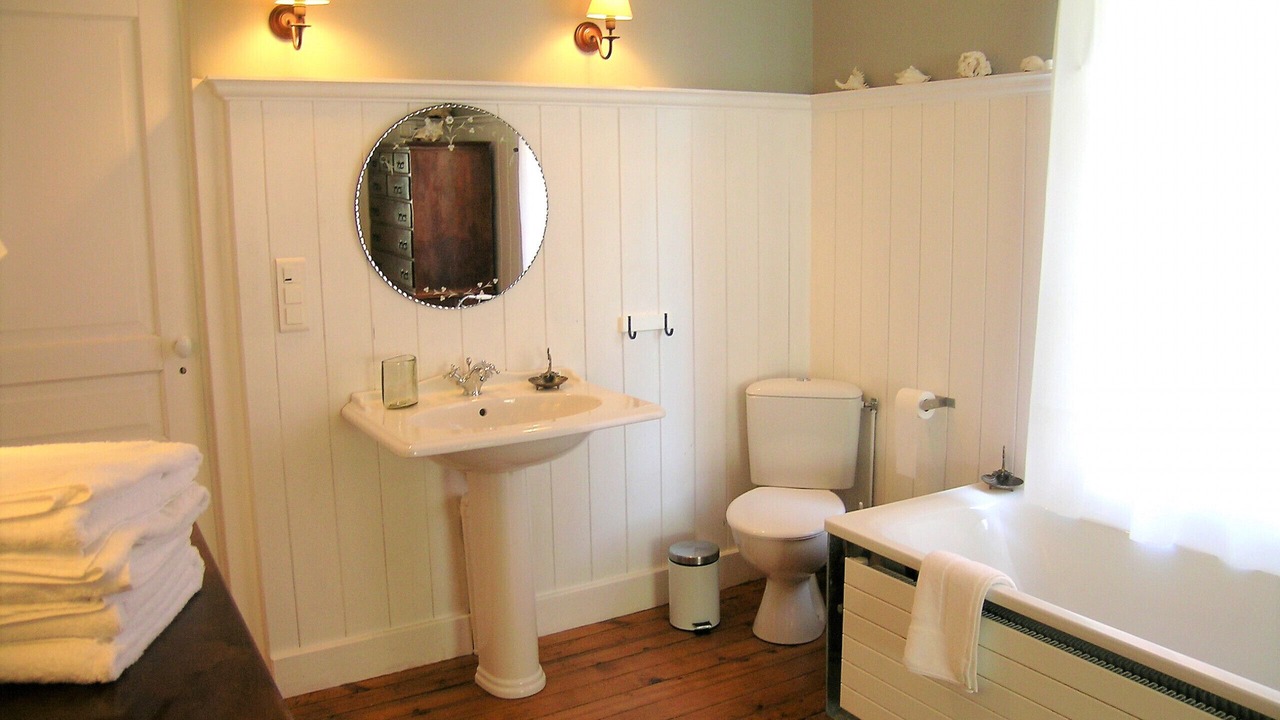 Photo of Bathroom in Varengeville-sur-Mer