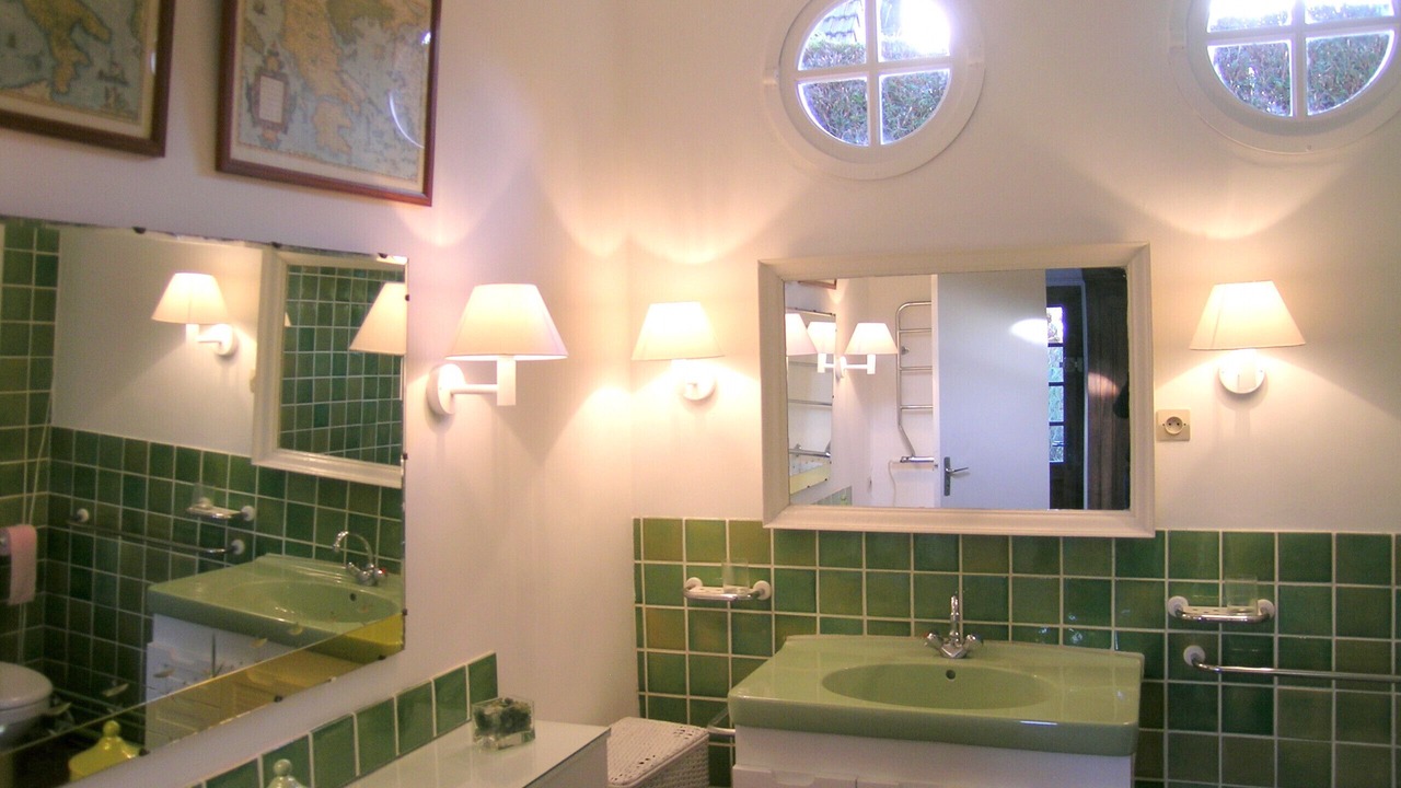 Photo of Bathroom in Varengeville-sur-Mer