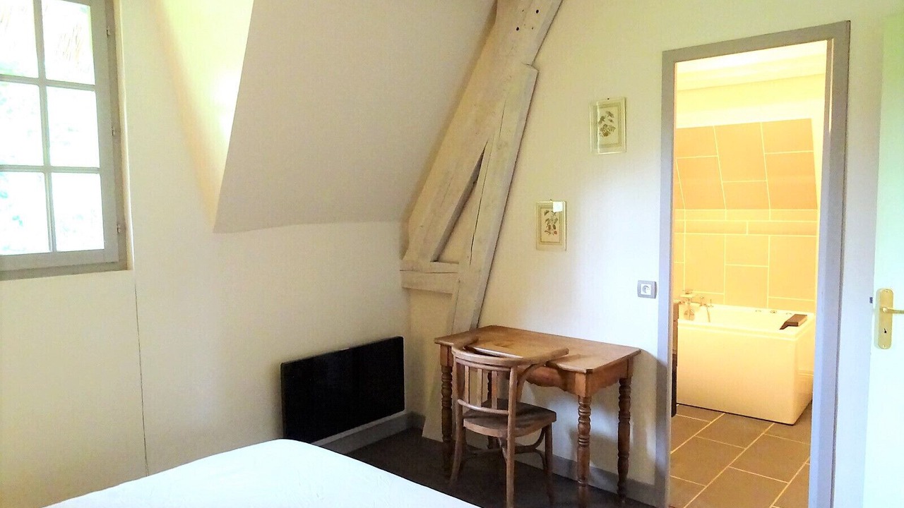 Photo of Bedroom in Saint-Pierre-le-Vieux