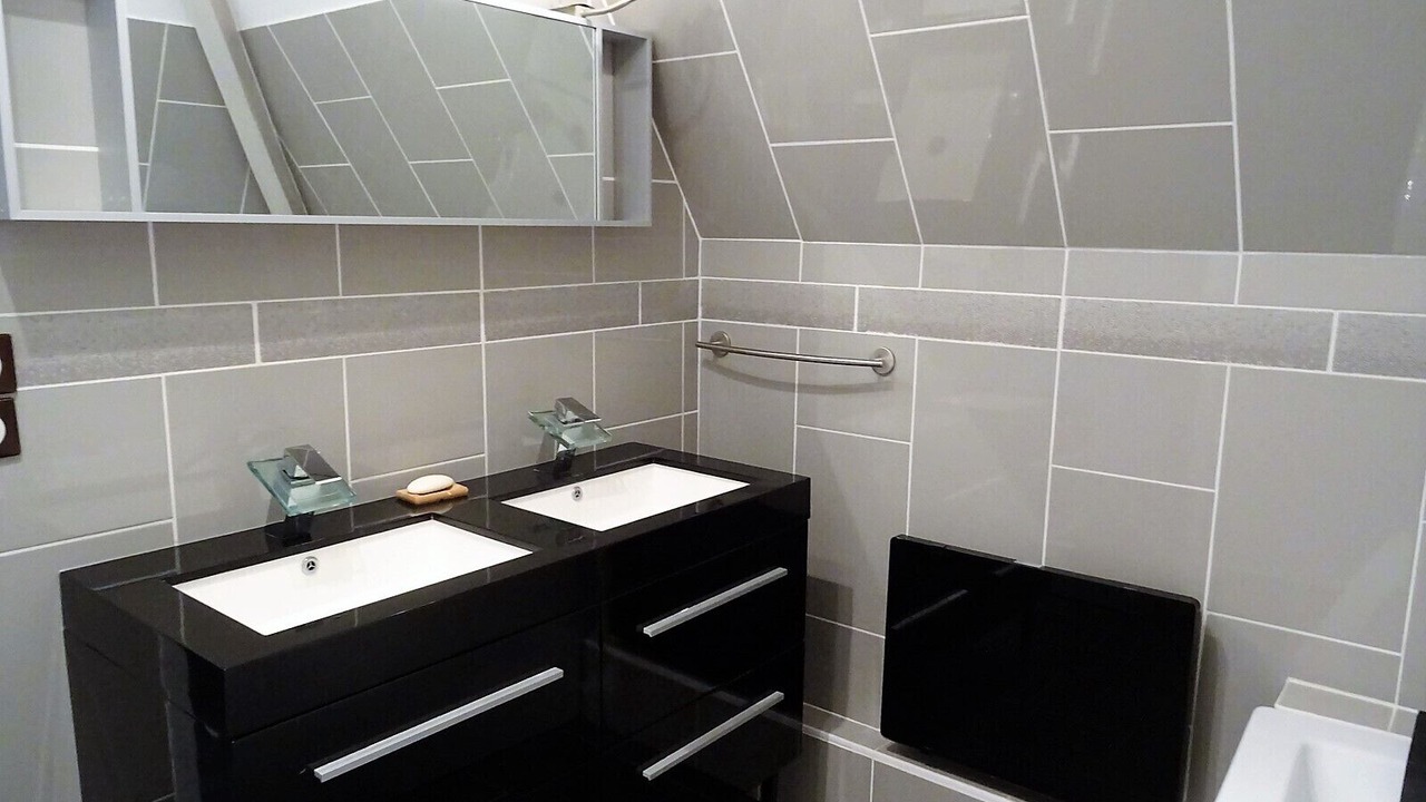 Photo of Bathroom in Saint-Pierre-le-Vieux
