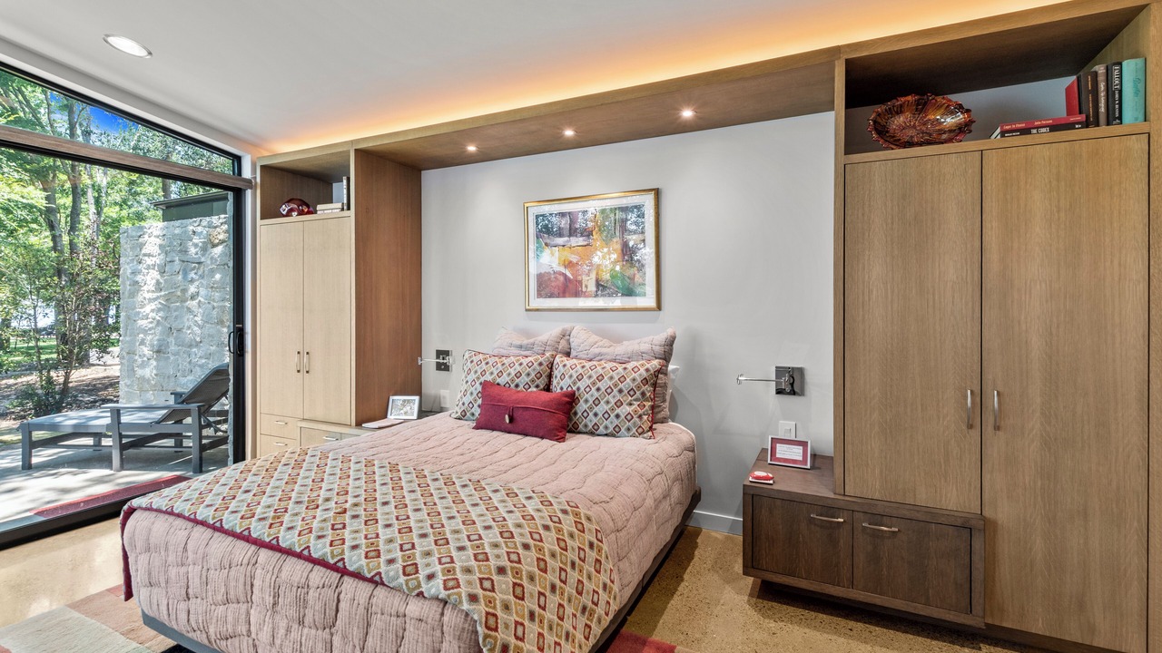Photo of Bedroom in Malakoff
