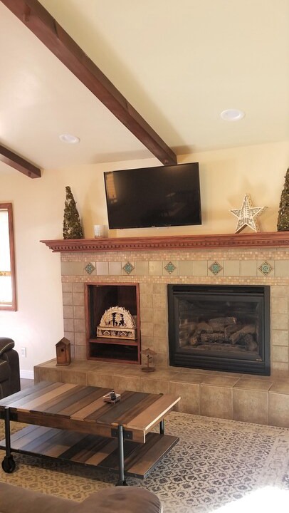 Photo of Livingroom in Big Bear