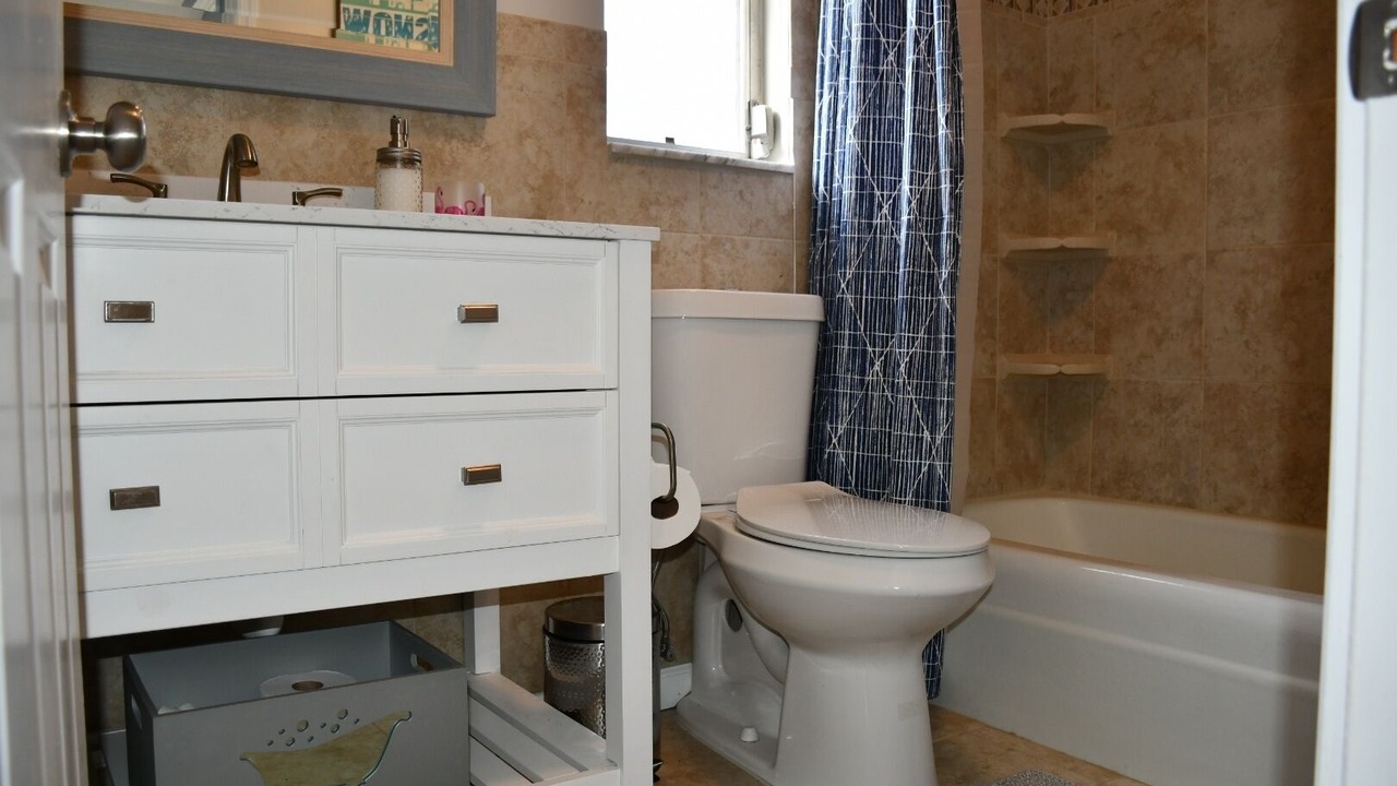 Photo of Bathroom in South Venice