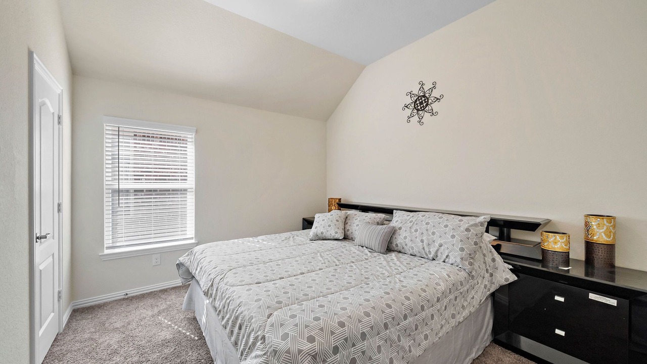 Photo of Bedroom in Kingwood