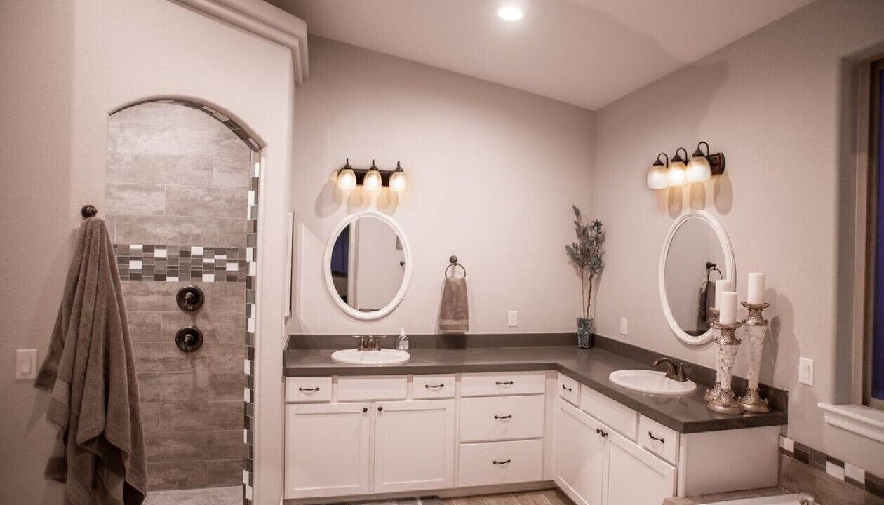 Photo of Bathroom in Fort Mohave