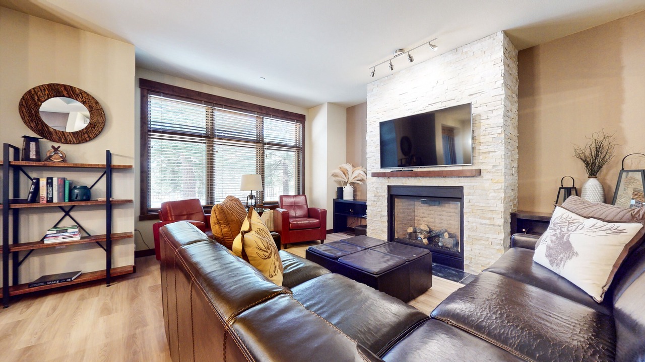 Photo of Livingroom in Mammoth Lakes