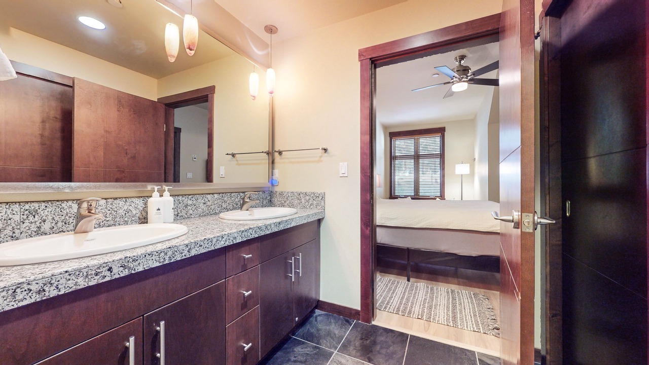 Photo of Bathroom in Mammoth Lakes